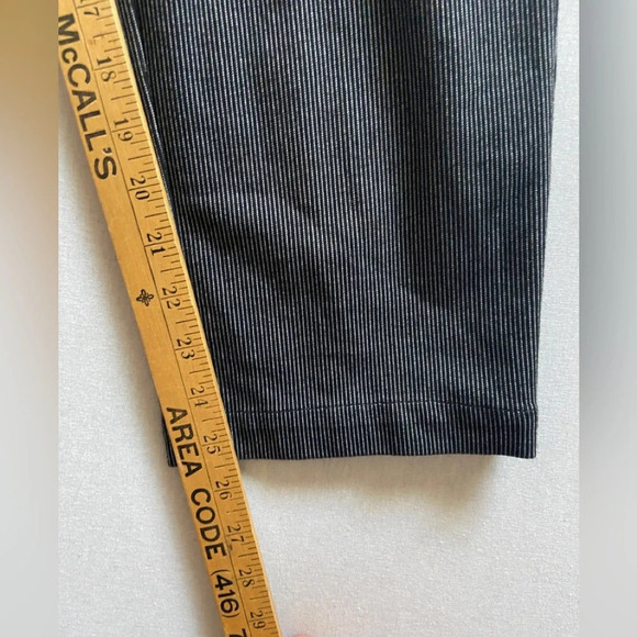 Monk & Lou Anthropologie B/W striped pull  on pants Sz L - Picture 8 of 10